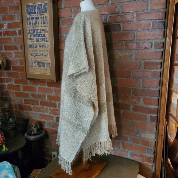 Vintage 70s del Sol inc Finge Blanket Poncho - Picture 6 of 8